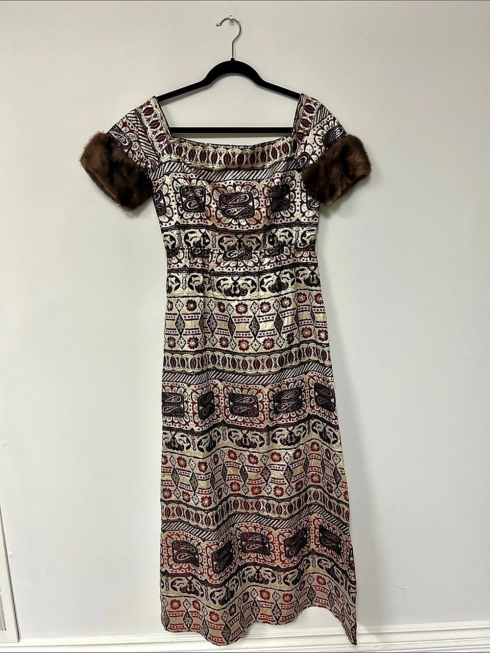 Oscar de la Renta Patterned Midi Dress with Fur Sleeves